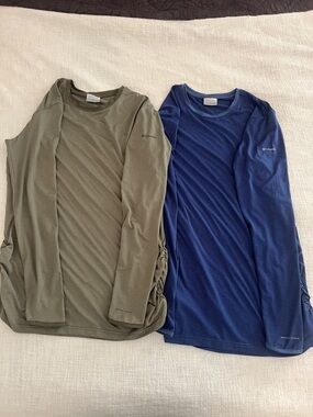 Columbia Women’s LS Striped Omni-Wick Tunic Tops-Olive Green/Navy Blue Bundle(2)